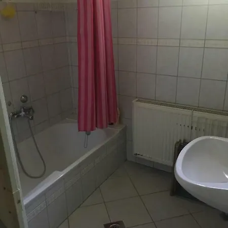 Fonix Apartman 2 Apartment